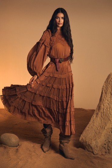 VESTIDO LARGO MARRON PEDRERIA
