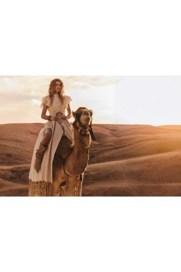 VESTIDO BEIGE FRUNCIDO CUELLO ALTO