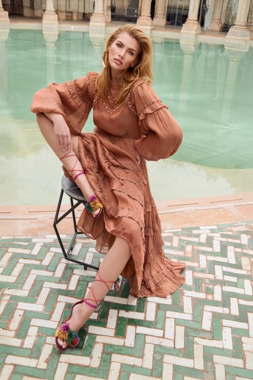 VESTIDO LARGO MARRON PEDRERIA