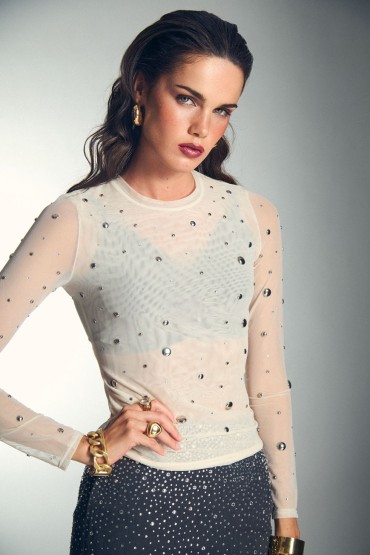 CAMISETA TRASPARENCIAS TACHAS PLATA