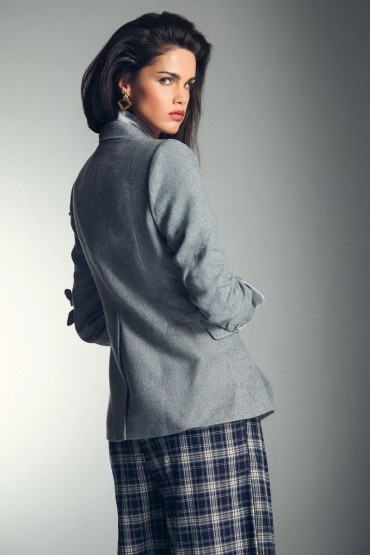 GREY BLAZER WITH FLORAL DETAILS